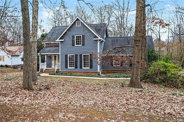 8234 Dawn Drive, Jonesboro, GA 30236