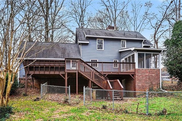 8234 Dawn Drive, Jonesboro, GA 30236