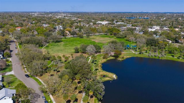 711 12TH AVENUE N, St Petersburg, FL 33701