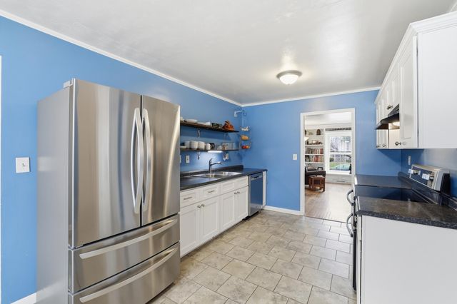 744 Kingston Road, Lexington, KY 40505