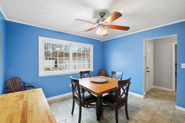 744 Kingston Road, Lexington, KY 40505