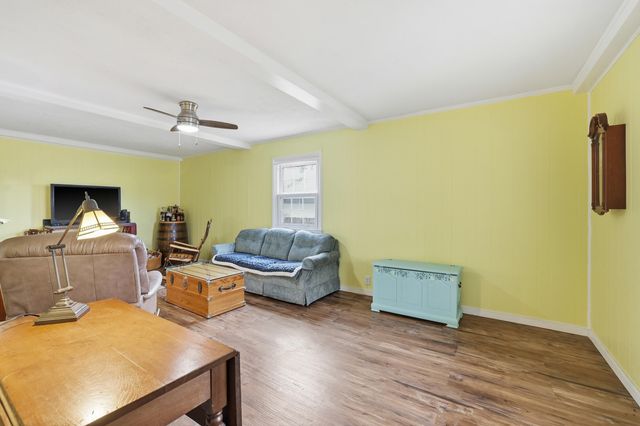 744 Kingston Road, Lexington, KY 40505