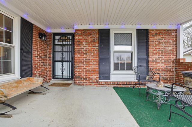 744 Kingston Road, Lexington, KY 40505