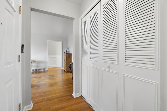 744 Kingston Road, Lexington, KY 40505