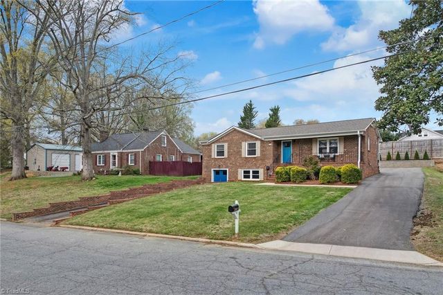1110 Fillman Drive, Reidsville, NC 27320
