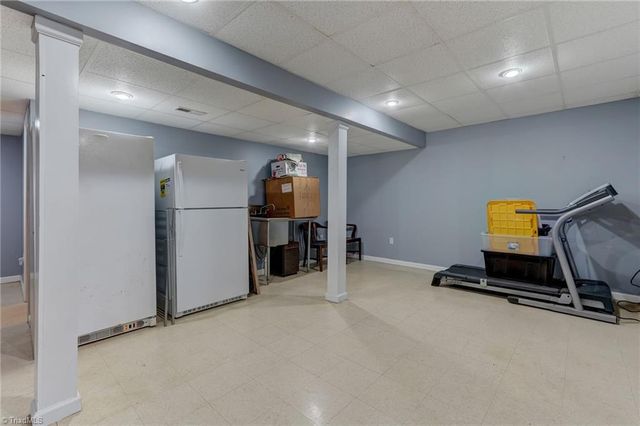 1110 Fillman Drive, Reidsville, NC 27320