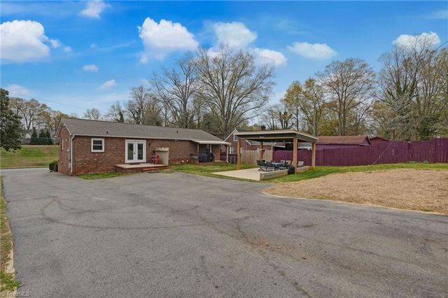 1110 Fillman Drive, Reidsville, NC 27320