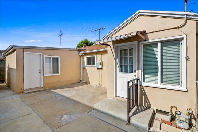 2212 S Isabella Avenue A, Monterey Park, CA 91754
