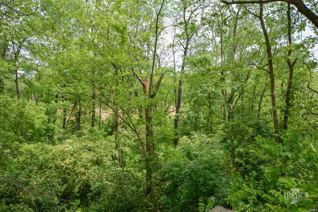 2510 S Whitney Road, Selma, IN 47383