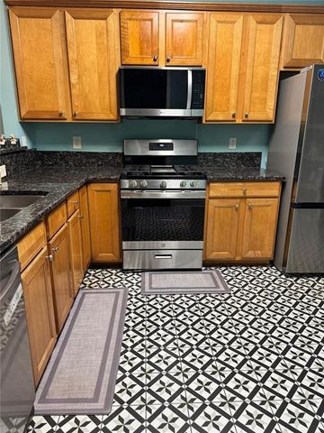 13389 Marrywood Court, Alpharetta, GA 30004