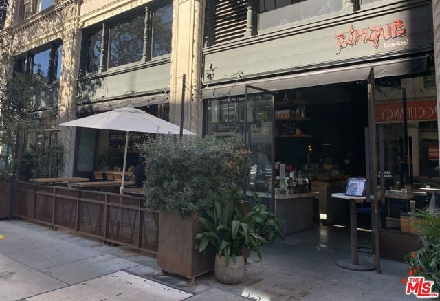 939 S Broadway 802, Los Angeles, CA 90015