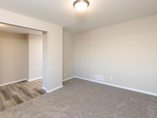 3235 Jandura Avenue NE, Saint Michael, MN 55376