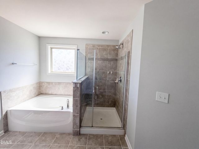 1305 Ivey Grove Court, Fuquay Varina, NC 27526