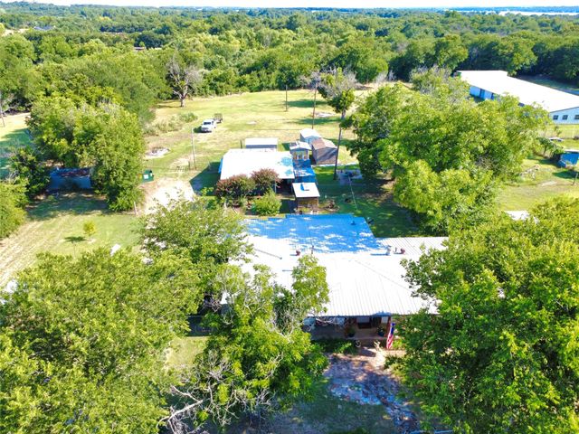 967 Halbert Drive, Newark, TX 76071