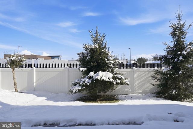 153 MERCER CT, Fairless Hills, PA 19030