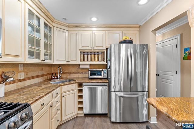 1357 Stephanie Drive, Caldwell, NJ 07006