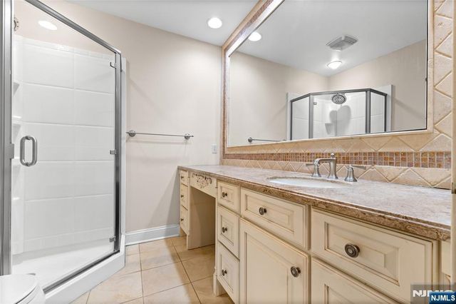 1357 Stephanie Drive, Caldwell, NJ 07006