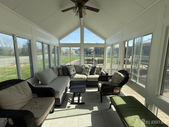 28 Renk Farm Drive, South Brunswick, NJ 08852