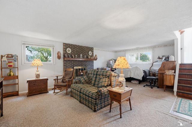 24539 Westpoint Avenue, Trenton, MI 48183