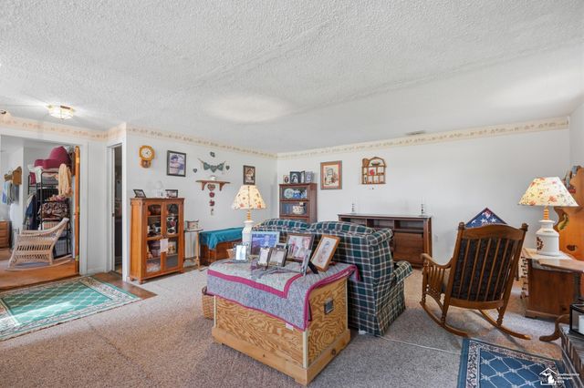 24539 Westpoint Avenue, Trenton, MI 48183