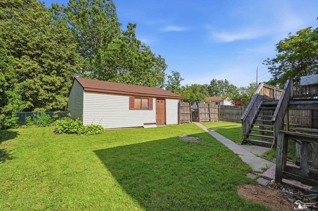 24539 Westpoint Avenue, Trenton, MI 48183