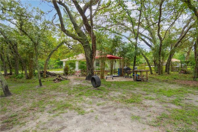 2925 W Birds Nest Drive, Beverly Hills, FL 34465