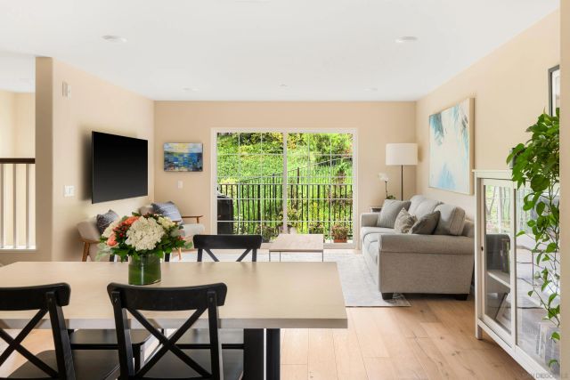 2406 Torrey Pines Rd 152, La Jolla, CA 92037