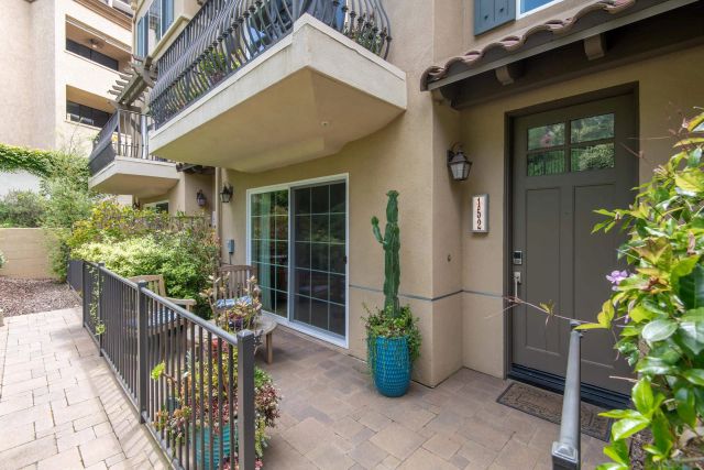 2406 Torrey Pines Rd 152, La Jolla, CA 92037