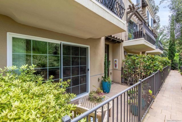 2406 Torrey Pines Rd 152, La Jolla, CA 92037