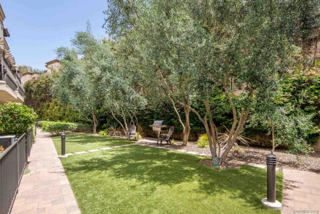 2406 Torrey Pines Rd 152, La Jolla, CA 92037