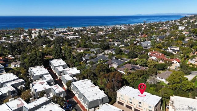 2406 Torrey Pines Rd 152, La Jolla, CA 92037