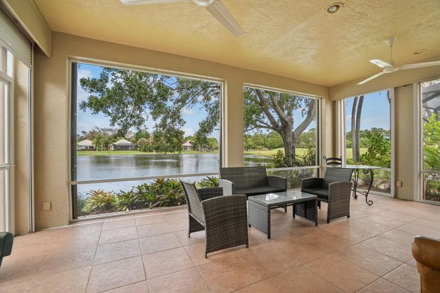 4626 NW Wandering Oak Court, Jensen Beach, FL 34957