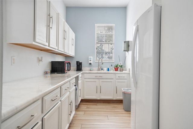 4626 NW Wandering Oak Court, Jensen Beach, FL 34957