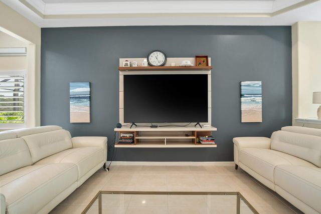 4626 NW Wandering Oak Court, Jensen Beach, FL 34957