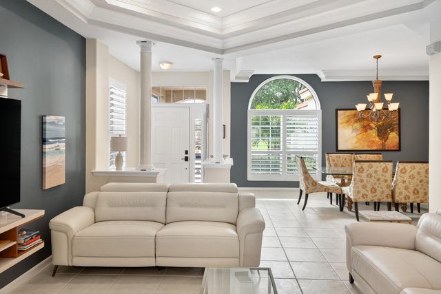 4626 NW Wandering Oak Court, Jensen Beach, FL 34957