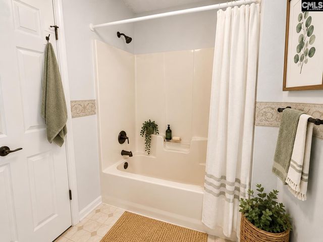 190 Ashewood Lake Drive, Columbia, SC 29209