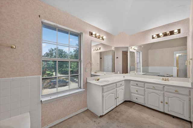 1225 Sam Dennis Drive, Lewisville, TX 75077