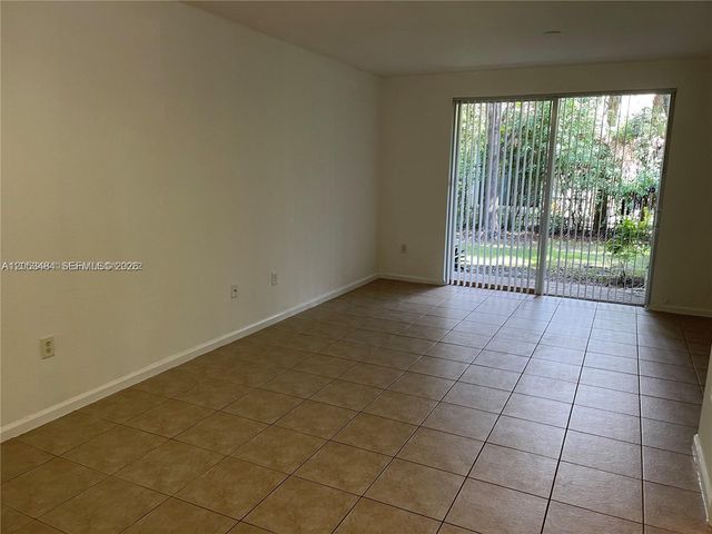 2833 SW 82nd Avenue 104, Miramar, FL 33025