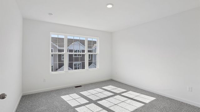 1397 Oakfield Lane, Pingree Grove, IL 60140