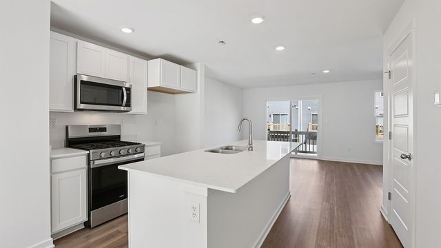 1397 Oakfield Lane, Pingree Grove, IL 60140