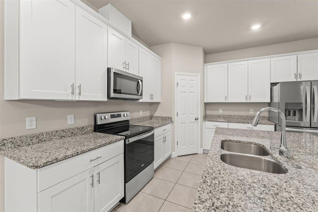 2224 SHADOWLAND LOOP, Winter Park, FL 32792