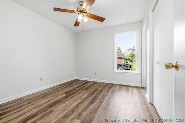 302 W 6th Avenue, Raeford, NC 28376