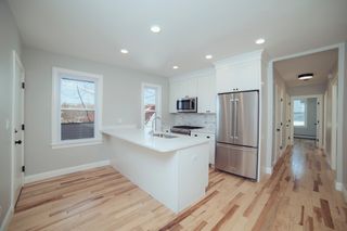 10 Duffley Ct 1, Boston, MA 02467