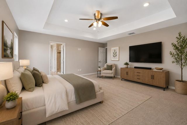 1192 MULTIFLORA LOOP, Lutz, FL 33558