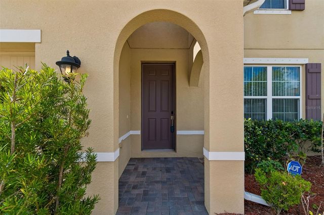 1192 MULTIFLORA LOOP, Lutz, FL 33558