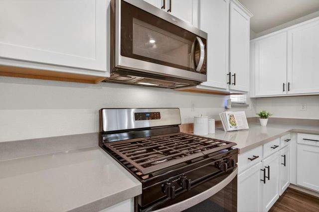 8254 Ocho Way, Elk Grove, CA 95757