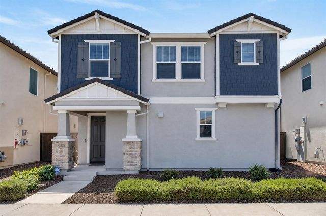 8254 Ocho Way, Elk Grove, CA 95757