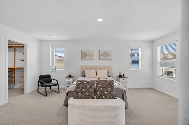 8254 Ocho Way, Elk Grove, CA 95757