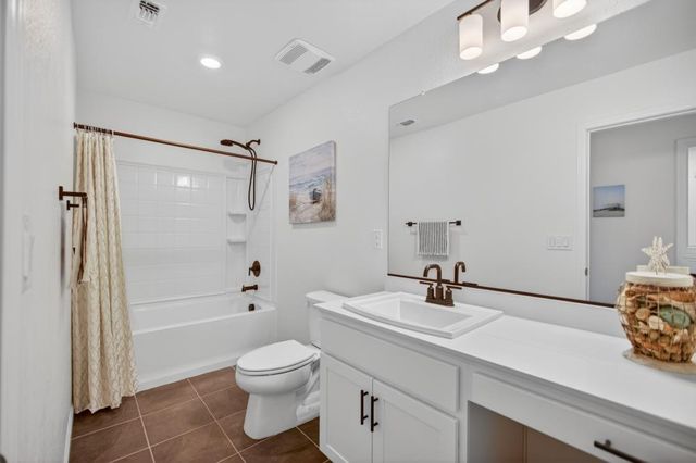 8254 Ocho Way, Elk Grove, CA 95757