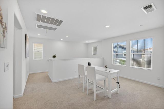 8254 Ocho Way, Elk Grove, CA 95757